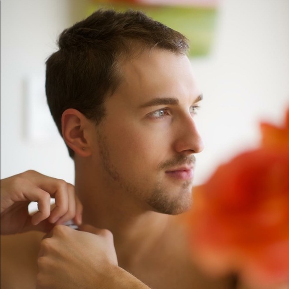 Meet your Posher, Will. [he/him/his] - Picture 2 of 14